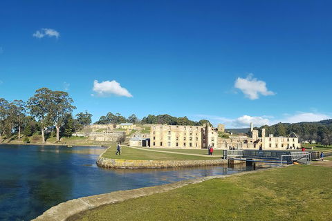 7-Day Super Value Tour Of Tasmania: Explore Tasmania's West And East Coasts - Coogee Beach Accommodation 4