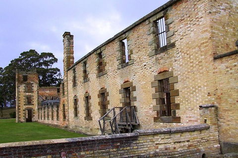 Grand Historical Port Arthur Tour From Hobart - Coogee Beach Accommodation 3