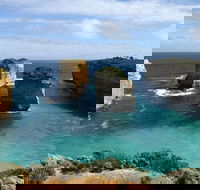 Great Ocean Road Reverse Itinerary Tour - Coogee Beach Accommodation