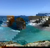Great Ocean Road Reverse Itinerary PREMIUM Tour - Coogee Beach Accommodation