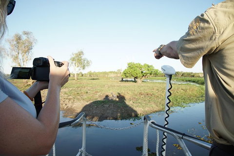 Yellow Water Cruise - Kakadu - Coogee Beach Accommodation 4