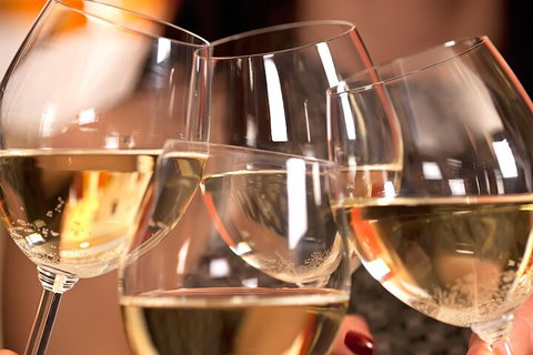 Yarra Valley Wine Tour Inc Lunch With A Glass Of Wine, Tastings And Chocolate - Coogee Beach Accommodation 5