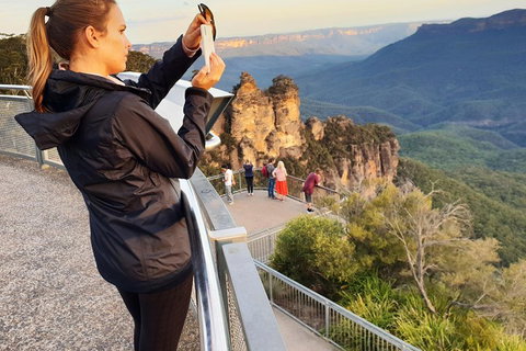 Ultimate Blue Mountains Waterfalls, Walks & Sunset PRIVATE Tour - Coogee Beach Accommodation 1