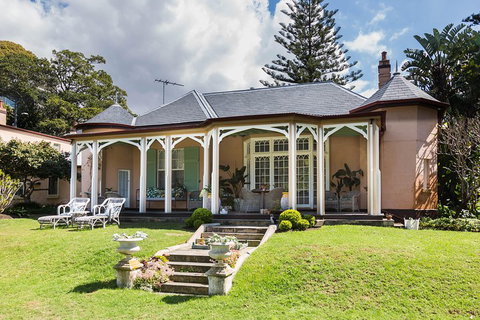 Eastern Suburbs Of Sydney, Woolloomooloo And Barangaroo - Coogee Beach Accommodation 1