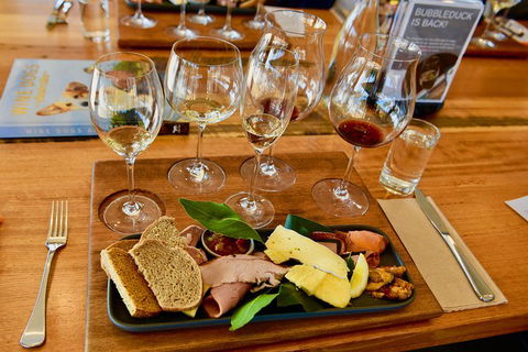 Tasmania 6 Day 'Tour In Circle' - Coogee Beach Accommodation 2