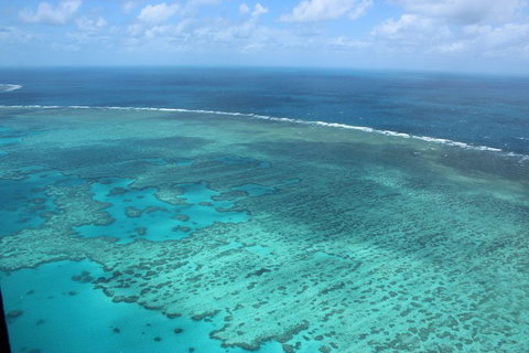 Reef And Island Scenic Flight From Airlie Beach - Coogee Beach Accommodation 1