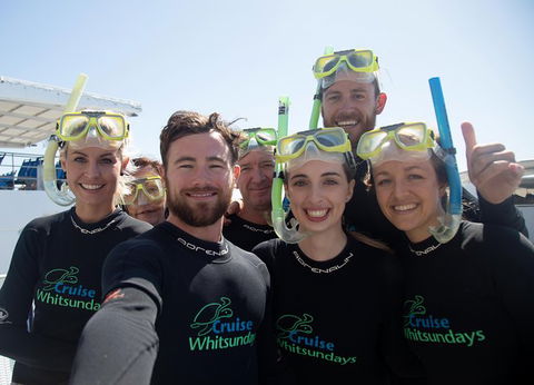 Great Barrier Reef Day Cruise To Reefworld - Coogee Beach Accommodation 4