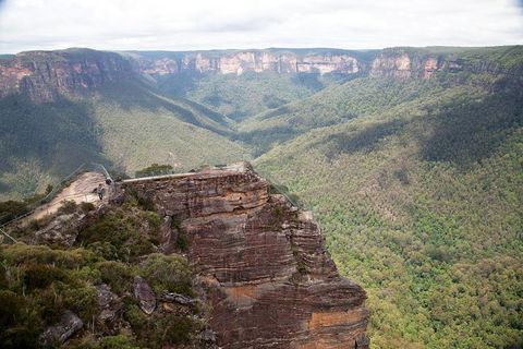 Small-Group Blue Mountains Tour With Bush Walks And Featherdale Wildlife Park - Coogee Beach Accommodation 2