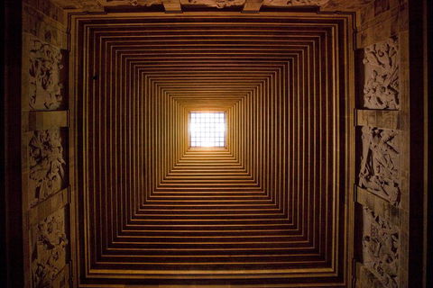 Shrine Cultural Guided Tour In Melbourne - Coogee Beach Accommodation 3