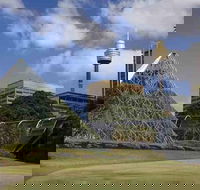 Private  Fully Guided 4-day Sydney Tour Package - Coogee Beach Accommodation