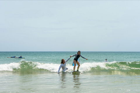 Private Beginners Surf Lessons, Noosa World Surf Reserve - Coogee Beach Accommodation 0