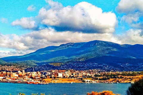Hobart Half-Day Sightseeing Coach Tram Tour - Coogee Beach Accommodation 2