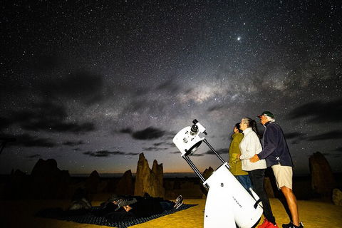 Pinnacles Desert Sunset Stargazing Tour - Coogee Beach Accommodation 4