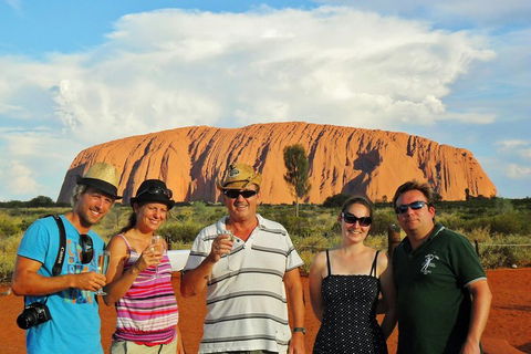 Ayers Rock Day Trip From Alice Springs Including Uluru, Kata Tjuta And Sunset BBQ Dinner - Coogee Beach Accommodation 0