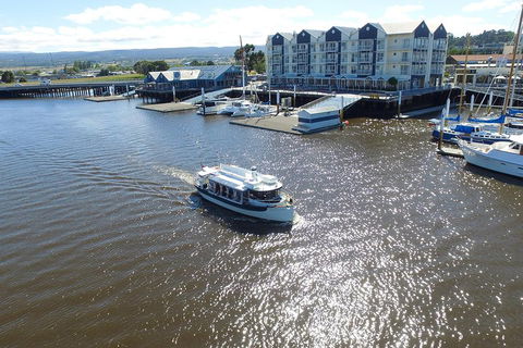 Cataract Gorge Cruise 11:30 Am - Coogee Beach Accommodation 3